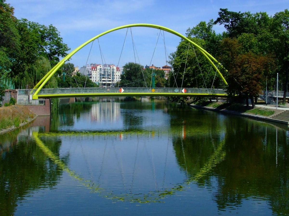 Bluebird City Center Lägenhet Wrocław Exteriör bild